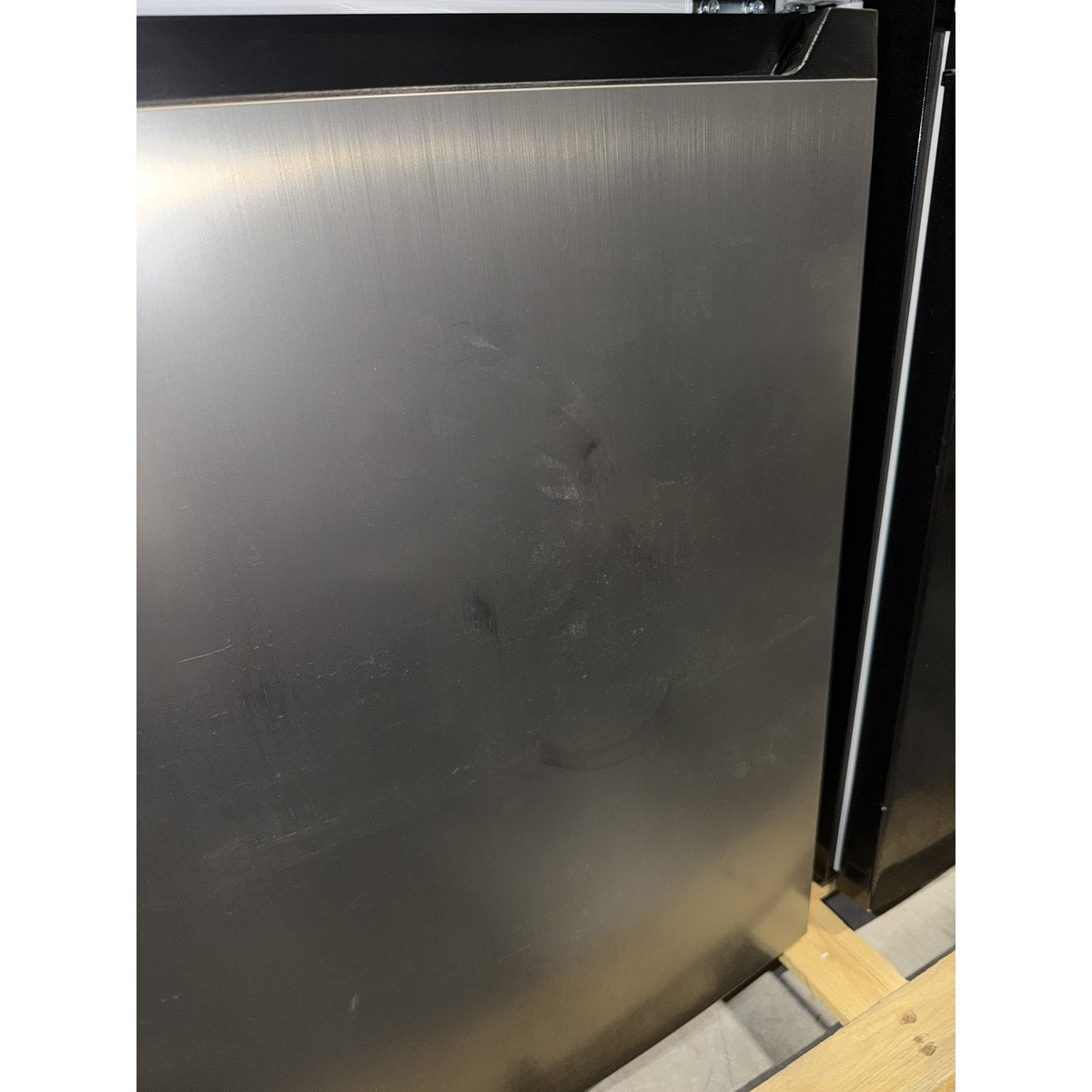 Heinner Kühl-Gefrierkombination HC-HM260XWDE – 260 Liter – Wasserspender – Energieeffizienzklasse E — Outlet – Bild 3