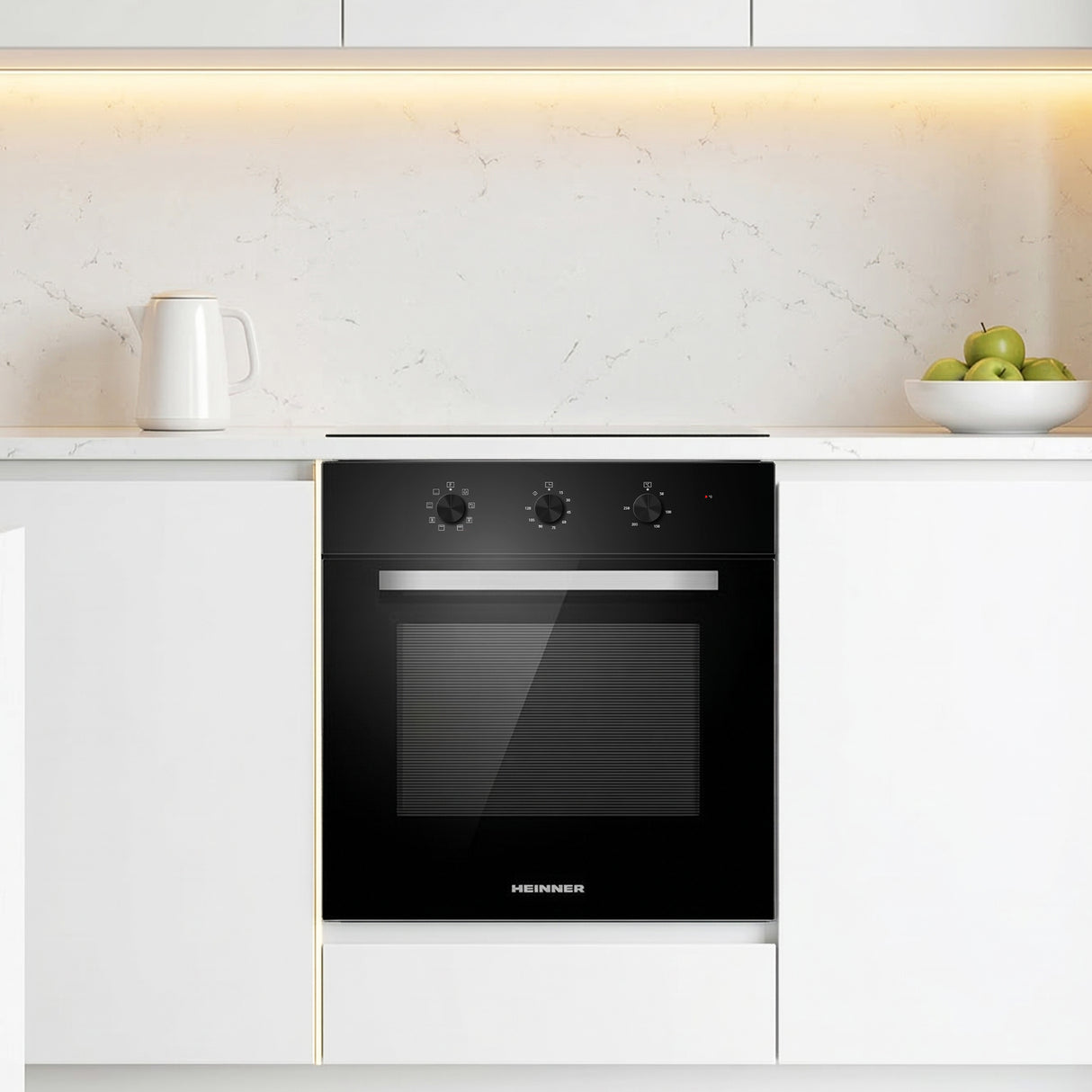 Heinner Einbaubackofen HBO-M659GC-GBK – 70 Liter – Grill – Touch-Bedienung – Schwarz – Bild 4