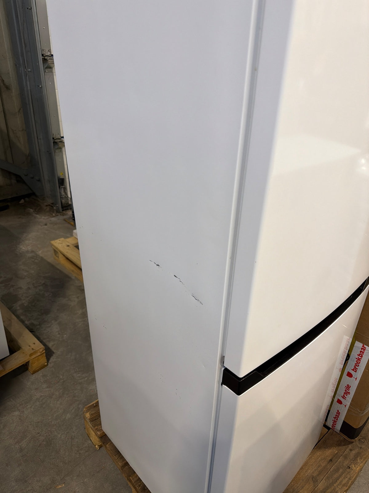 Heinner HC-HM262E++ Kühl-Gefrierkombination 262 l – LED-Beleuchtung — Outlet – Bild 3